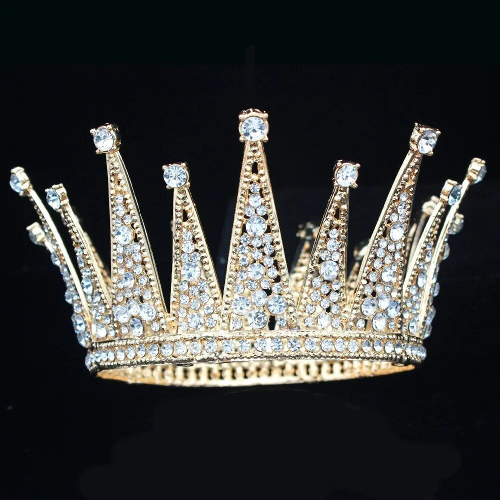 Crowning Glory: A Guide to Choosing the Perfect Wedding Crown for a Dazzling Bride