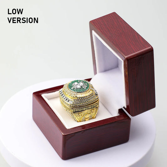 Luckacco Shengwen customizes a  blue ball championship ring made of alloy material, a classic and fashionable gift.