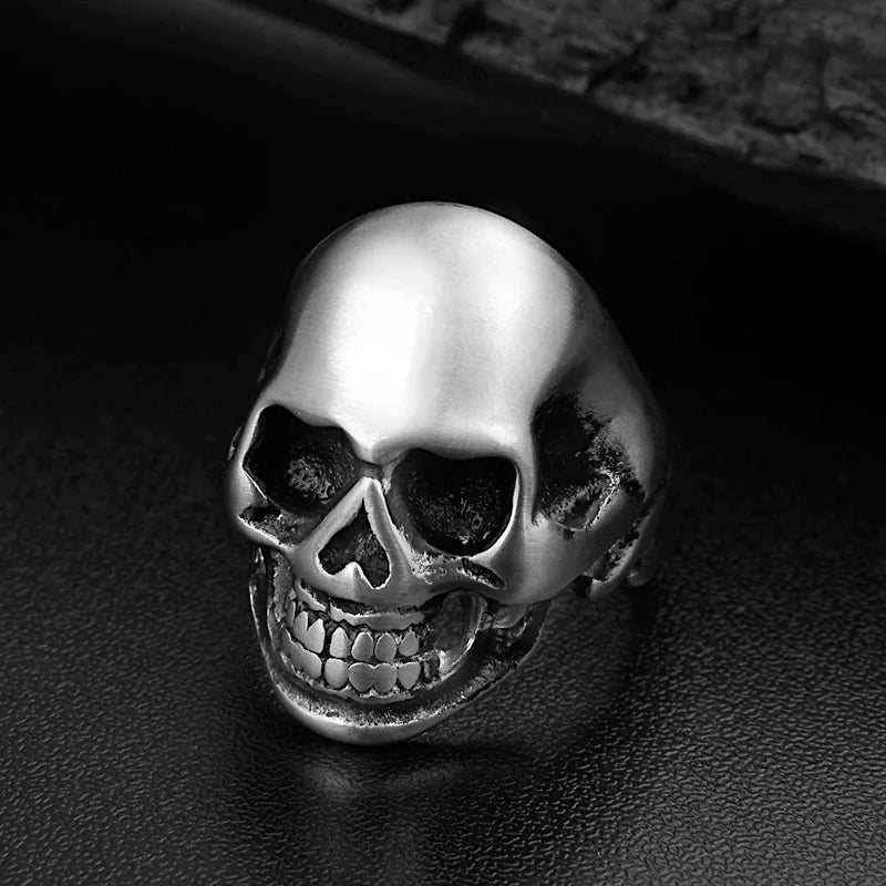 luckacco men's solid skull ring gothic punk biker rider red/blue eyes vintage stainless steel skeleton finger band men jewelry