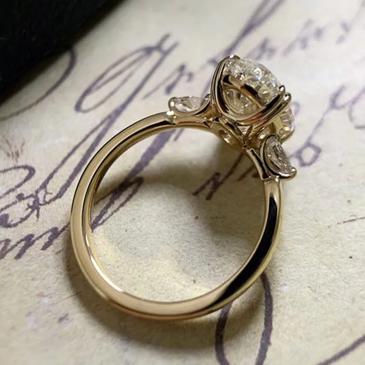 Luckacco daily picks Simple Oval Cubic Zirconia Wedding Bands Women's Ring Luxury Gold Color Engagement Rings Bright Fashion Jewelry