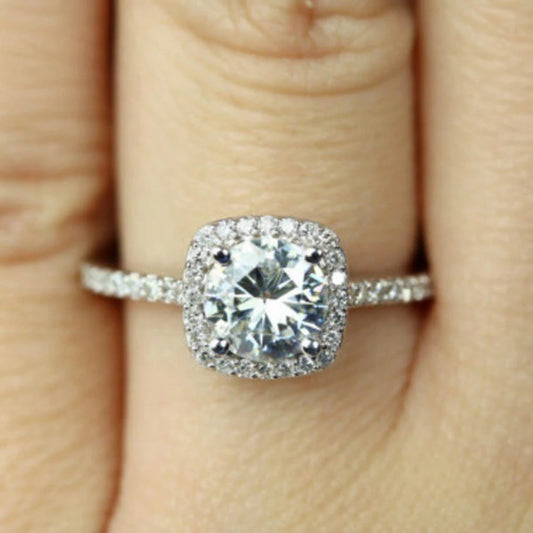 Luckacco SUMENG 2024 New Trendy Crystal Engagement Claws Design White Zircon Cubic Elegant Ring For Women Wedding Jewelry Gifts