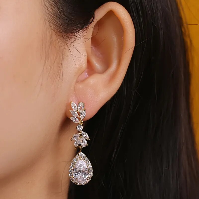 Ekopdee Luxury Flower Cubic Zirconia Bridal Earrings For Women Trendy Crystal Bling Drop Earrings  Wedding Jewelry 2021 New