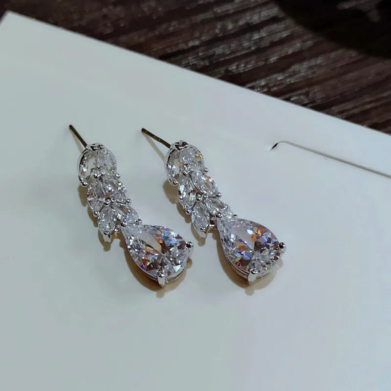 luckacco daily picks women drop earring wedding band jewelry leave&water drop shape earring aaa cubic zirconia new fashion bridal accessories
