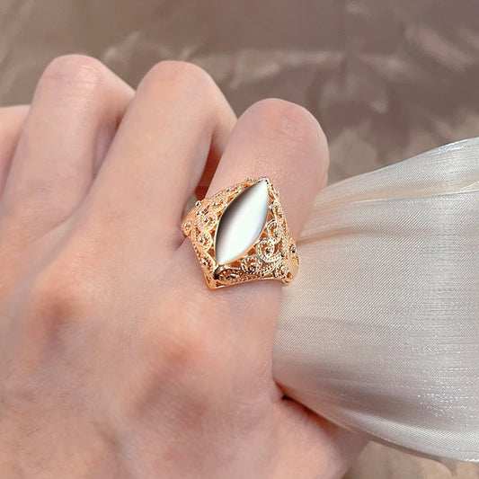 Luckacco Kinel Hot Fashion Glossy Rings for Women 585 Rose Gold Unique Pattern Rhombus Rings Ethnic Bride Wedding Jewelry 2022 New