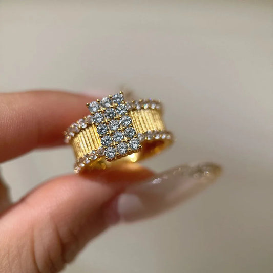 Luckacco Light luxury retro classical diamond inlay Square rings for women unique design exquisite ring wedding banquet jewelry gift
