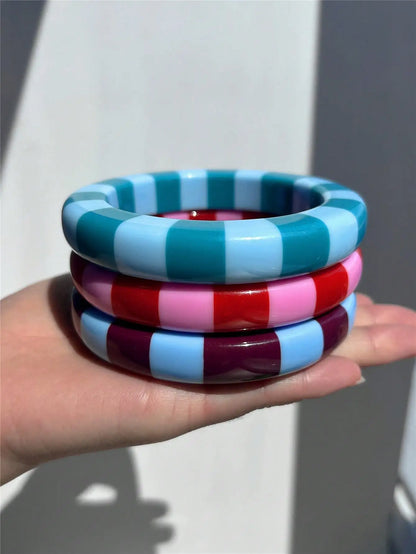 Luckacco Color-Blocked Striped Resin Bracelet Minimalist Dopamine-Hunting Girl Color Palette Stylish Charm Women's Layered Jewelry