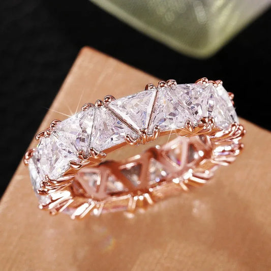 Luckacco daily picks Triangular CZ Promise Rings for Women Luxury Trendy Wedding Bands Accessories Engagement Party Hot Fashion Female Jewelry