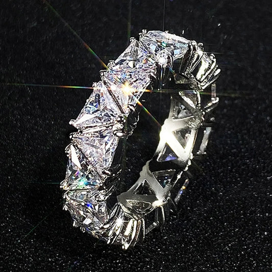 Luckacco Luxurious 925 Sterling Silver Ring, Triangular Zircon Ring with Aaa Zircon Crystal, Engagement Jewelry Gift for Women
