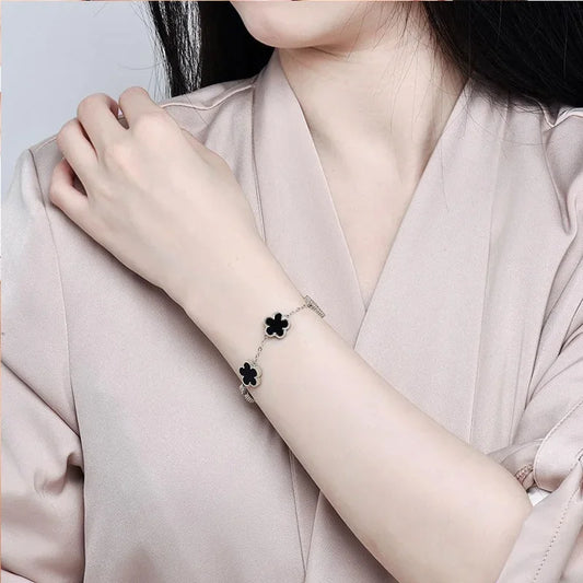 Luckacco 14K Gold Plated Five-leaf Clover Link Bracelets White Black Blue Gold Red Green Lucky Bracelets Jewelry Gifts Trendy for Women