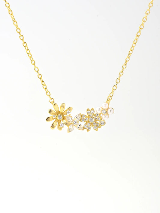 Luckacco Hot Selling 925 Sterling Silver Necklace Inlaid With Zircon Flowers And Pearls, With A Niche Design And Gentle Temperament.