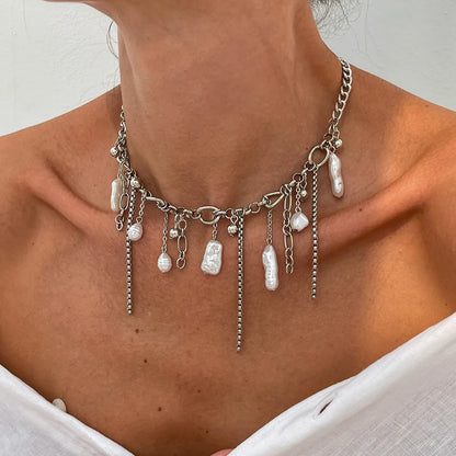 Luckacco Multi-layered Pearl Necklace for Women Party Y2K Trendy Clavicle Chain Fashion Heart Pendant Jewelry Accessories Gifts