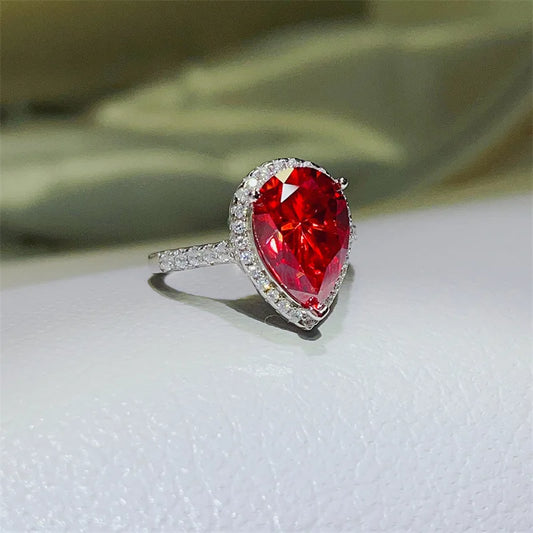 Luckacco Luxury Pear Cut 5Ct Red Moissanite Diamond Ring 925 Sterling Silver Party Wedding Band Rings for Women Bridal Engagement Jewelry