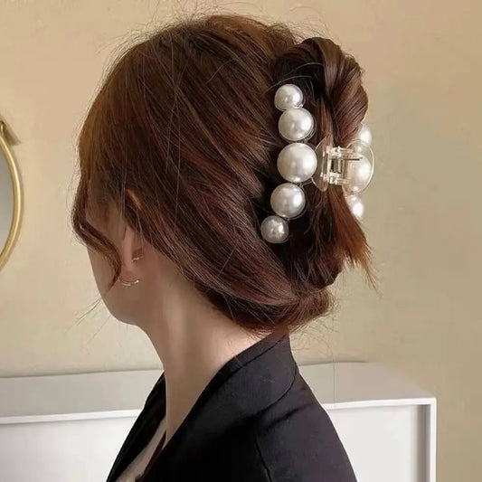 Luckacco 4pcs Large Shark Clip Hair Accessories Temperament Versatile Simple And Generous Fashionable Gentle Pearl Grab Clip