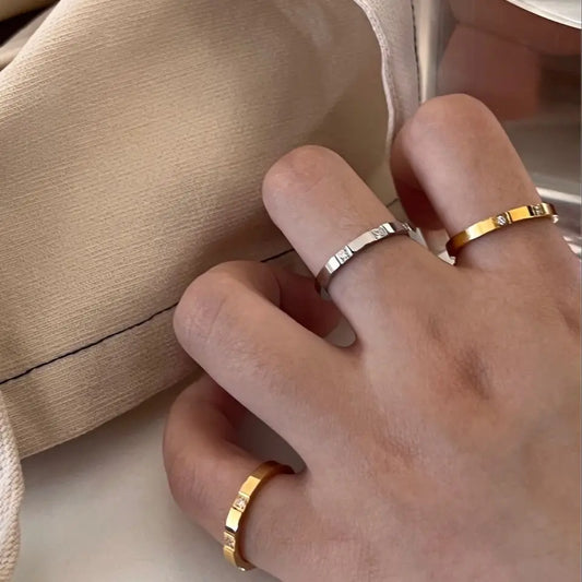 Luckacco Waterproof Stone Inlaid Finger Joint Ring for Women Exquisite Engraving Geometric Pattern Female Statement Party Wedding Rings