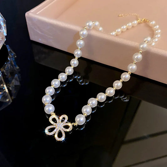 Luckacco 2023 New Fashion Trend Unique Design Delicate Vintage Zircon Flower Pearl Necklace Women Jewelry Wedding Party Premium Gift