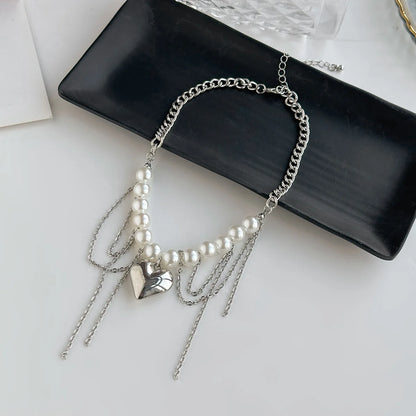 Luckacco Multi-layered Pearl Necklace for Women Party Y2K Trendy Clavicle Chain Fashion Heart Pendant Jewelry Accessories Gifts