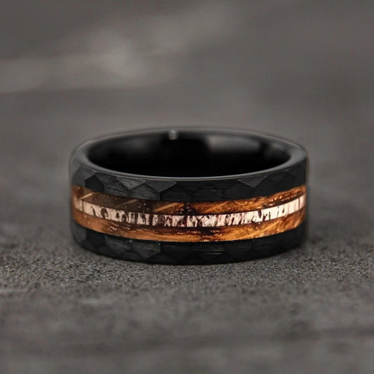 Luckacco Fashion 8mm Men Stainless Steel Rings Silver Color Brushed Deer Antler And Koa Wood Rings for Men Wedding Band Jewelry