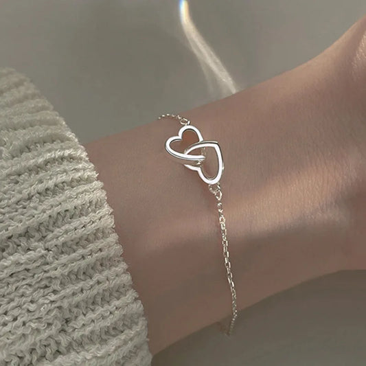 Luckacco Vintage Creativity Irregular Baroque Imitation Pearl Heart Shape Beading Bracelets for Women Fashion Accessories Lucky Tag Gifts