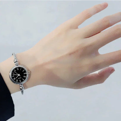 Luckacco Women Watches Small Gold Bangle Bracelet Watch Stainless Steel Retro Ladies Quartz Wristwatch Fashion Casual Thin Chain Watches