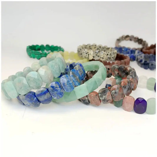 Luckacco Natural 10x15mm faceted flashing Stone beads Bracelets Handmade Reiki Healing Meditation Bangles Elastic Rope Couple Jewelry