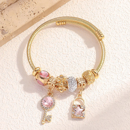 Luckacco 1PC Women's Fashion Pan Family Multi Element Beaded Key Lock Bracelet Bracelet Date Travel Banquet Party Festival Dressing Gift