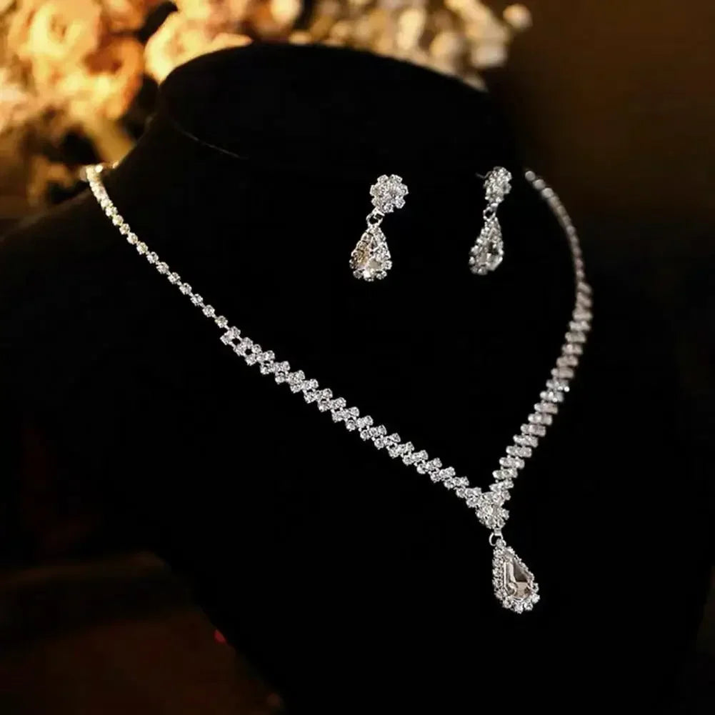 luckacco fashion waterdrop sparkling rhinestone necklace women light luxury jewelry versatile clavicle chain jewellery accessories