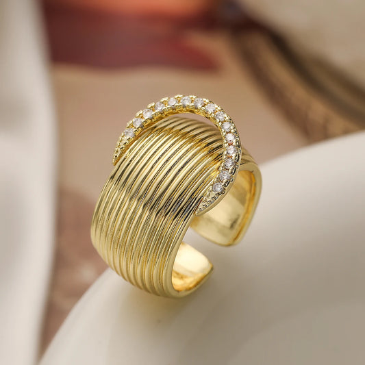 Luckacco 31styles Luxury AAA Cubic Zirconia Inlay Copper Wedding Jewelry Gold Color Statement Geometric Rings For Elegant Women