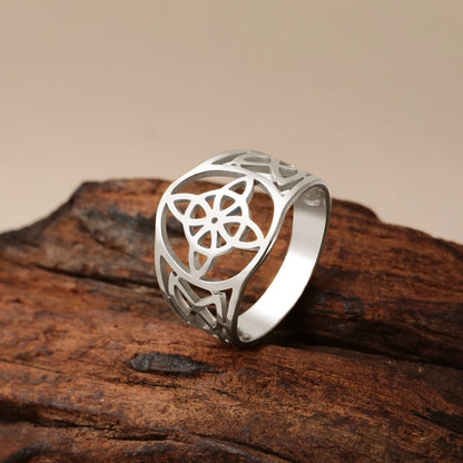 Luckacco Skyrim Witch Knot Ring Women Men Stainless Steel Finger Rings Witchcraft Wicca Triquetra Celtics Knot Amulet Jewelry Gift