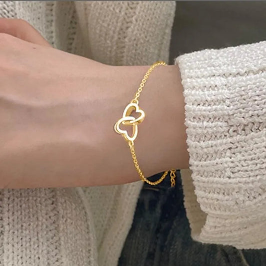 Luckacco Vintage Creativity Irregular Baroque Imitation Pearl Heart Shape Beading Bracelets for Women Fashion Accessories Lucky Tag Gifts