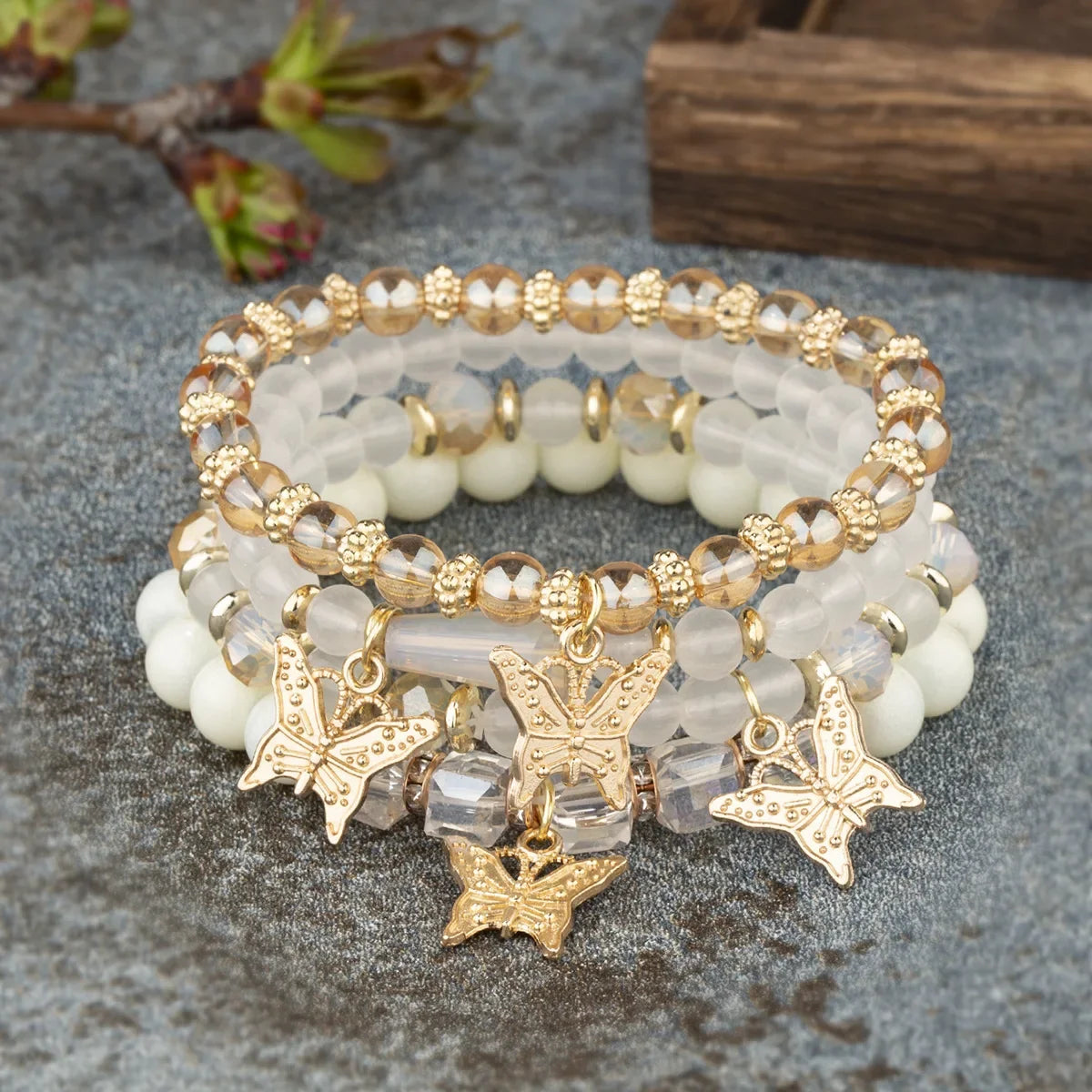 luckacco 4pcs trendy butterfly beaded bracelet set for women pink acrylic beads elastic chain bangle female bohemian party jewelry gift