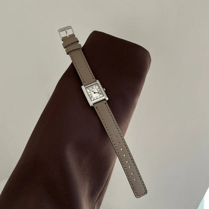 Luckacco Luxury Square Small Watch Retro Womens Girls Quartz Watches Tiny Female Watch for Women Dresses Lady Fashion Gift for Girlfriend