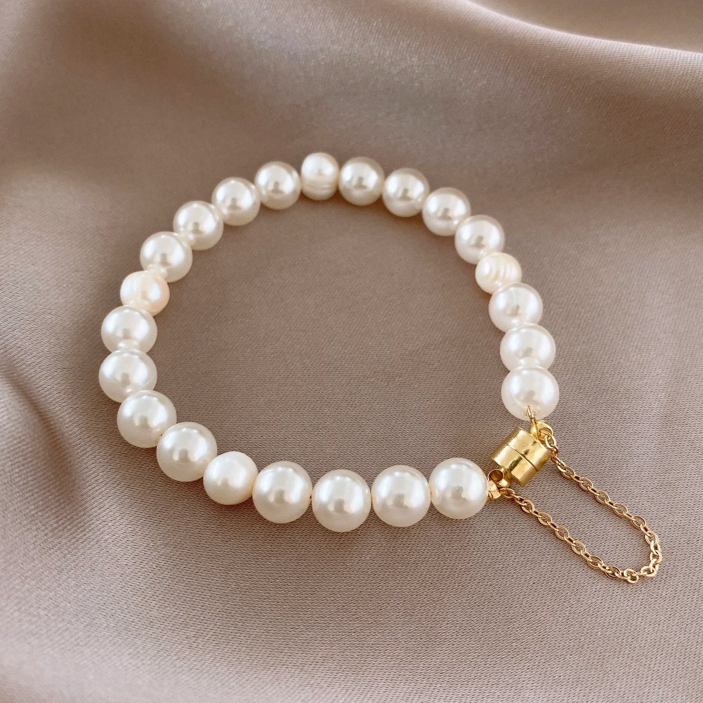 luckacco elegant freshwater pearl bracelet for women's magnetic buttons creative design bracelets wedding daity hand jewelry accessories