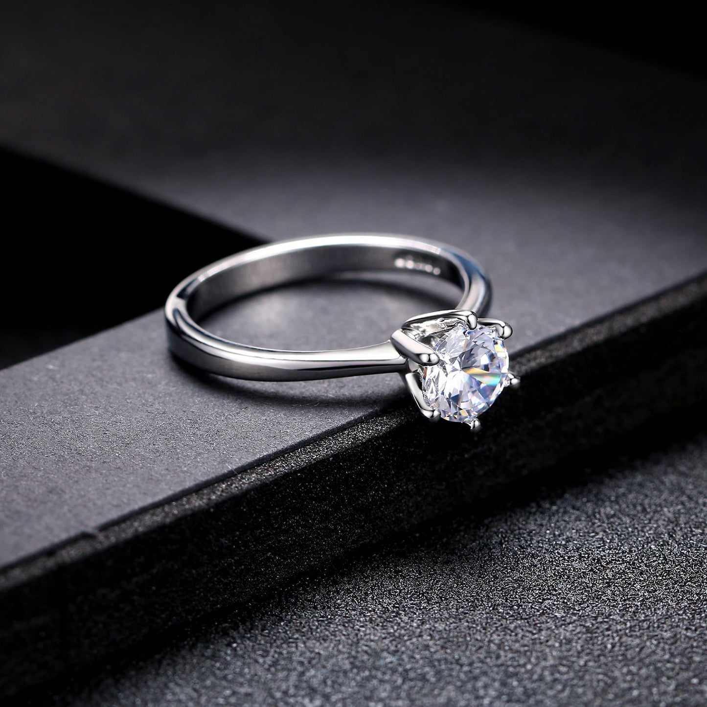 luckacco engagement rings for women bride crystal silver gold color wedding rings accessories jewelry korean fashion jewelry r014