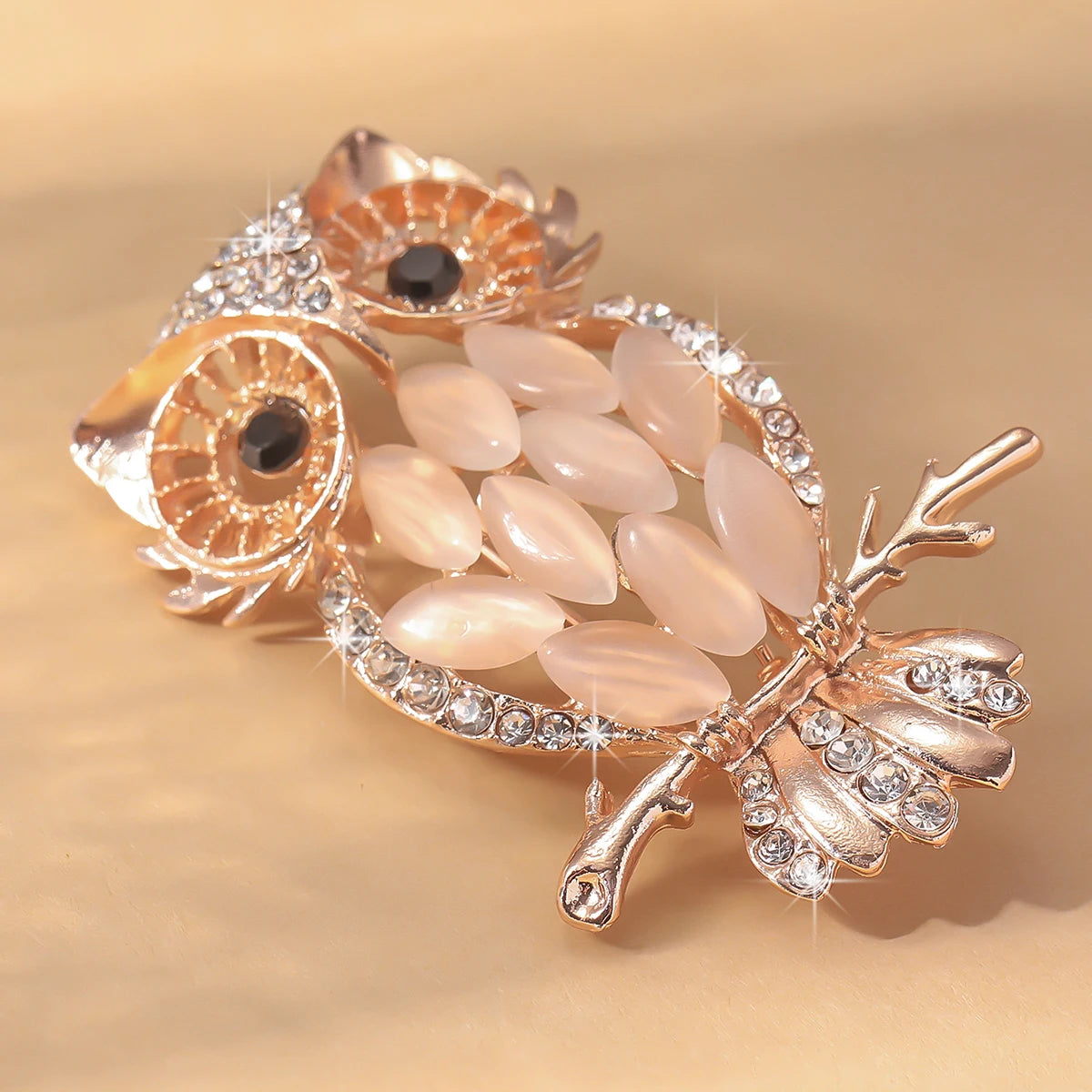 luckacco 1pc fashionable opal stone flower brooch pin garment accessories birthday gift brooches for women rhinestone brooch pin-6691