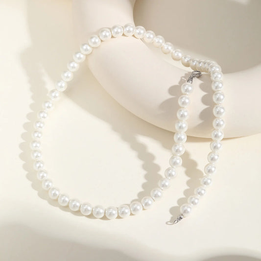 Luckacco Light luxury Imitation Pearl Necklace for Women, Waterproof Stainless Steel Necklaces,Mother's Day Gift Jewelry