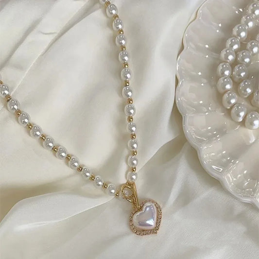 Luckacco Elegant Pearl Necklace For Women Heart Pendant Necklaces Luxury Imitation Pearls Chain Necklaces Korean Jewelry Girls Gifts