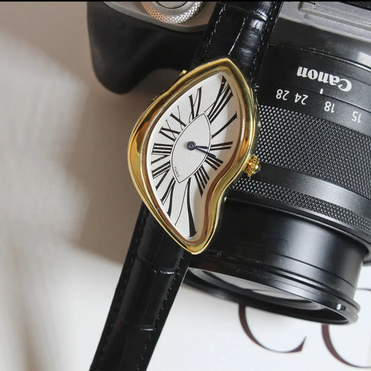 Luckacco Alien Crash Melt Twist Y2K Watch kiosk Men's Fashion Trendy Retro Advanced Instagram Design Niche design creative watches hot