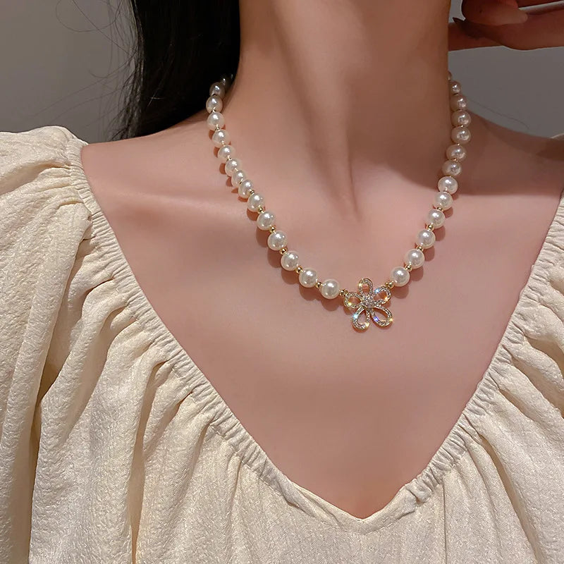 luckacco 2023 new fashion trend unique design delicate vintage zircon flower pearl necklace women jewelry wedding party premium gift