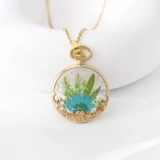 Luckacco Elegant Dried Flower Charm Necklace Handmaking Epoxy Resin Flowers Necklace Unique Plant Design Series Chain Necklace