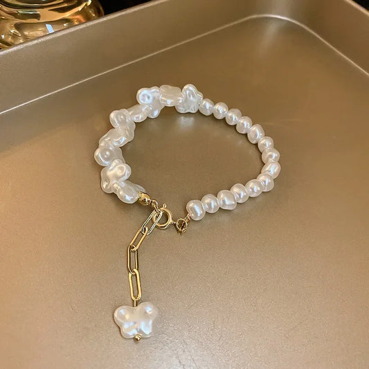 Luckacco Irregularity Multilayer Baroque Pearl Chain Bracelet for Women Wedding Bridal Kpop Luxury Beaded Heart Bracelets Couple Jewelry