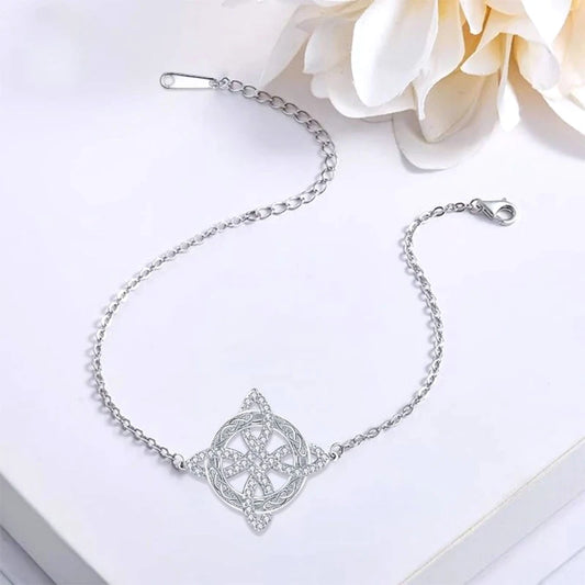 Luckacco 925 Thai Silver Witch Knot Zirconia Bracelet for Women Witchcraft Good Luck Amulet CZ Chain Bracelet Wicca Protection Jewelry