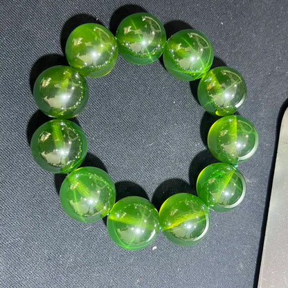 Luckacco Under strong light, hexagonal starlight red, starlight green, blue, pink and purple beads appear on the sapphire bracelet