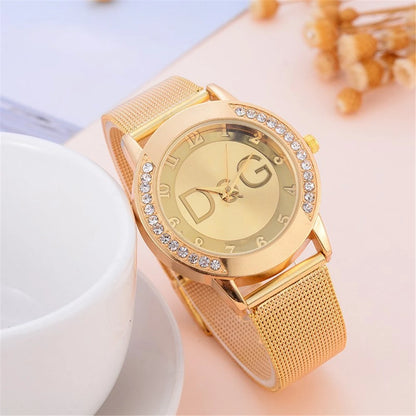 Luckacco Luxury 2025 Women's watches With Diamonds Simple Digital Design Ladies' Quartz Watch Casual Gold Mesh Belt Women Clock Strap