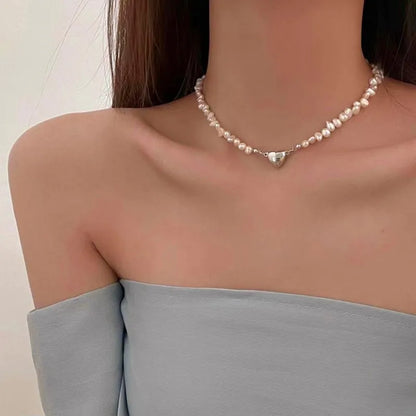 Luckacco Korean Fashion Pearl Chain Choker Necklace for Women Girls 2022 Trend Jewelry Heart Pendant Necklace Bridal Engagement
