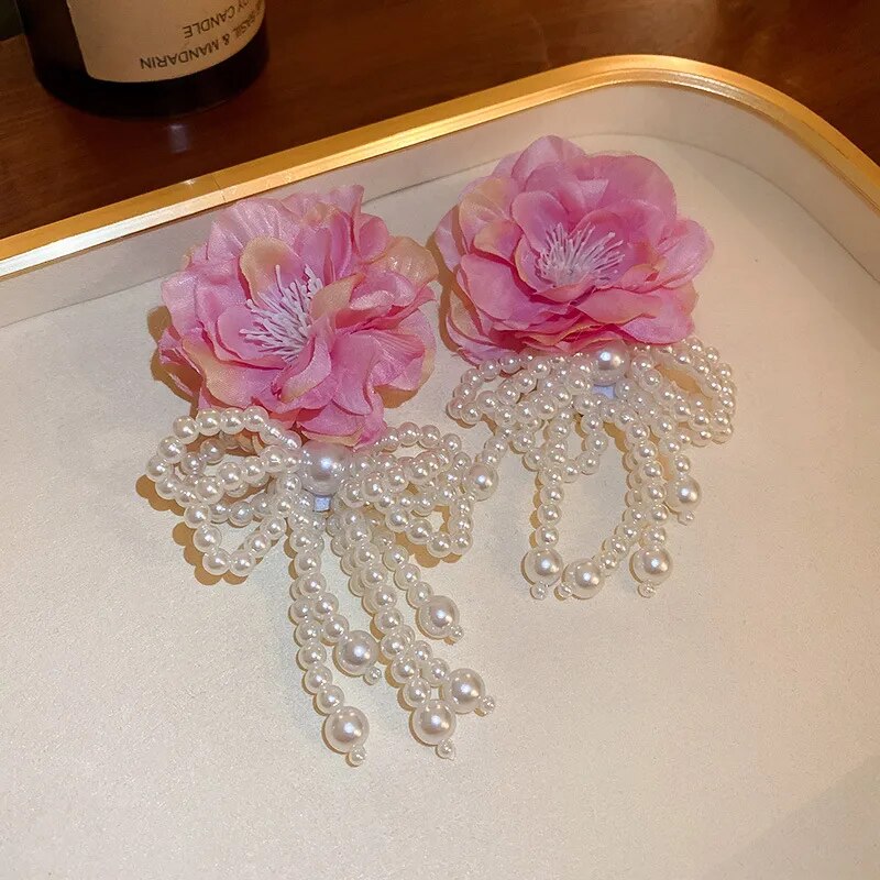 2022 New Bohemian White Pink Big Cloth Flower Earrings For Women Statement Jewelry Handmade Pearl Bowknot Tassel Pendientes