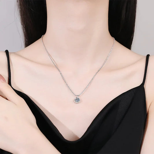 Luckacco 1/2CT Glassic Sparkling Round Cut Moissanite Pendant for Women Test Passed Lab Grown Diamond 925 Sterling Silver Elegant