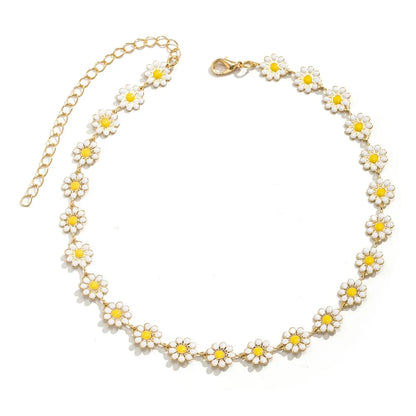 Luckacco Kpop Flower Daisy Clavicle Chain Necklace for Women Wed Summer Sweet Short Choker Fashion Statement Jewelry Gift Y2K Accessories