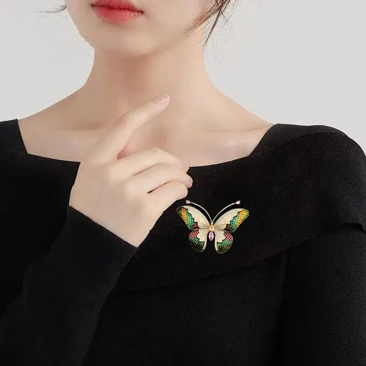 Luckacco Trendy Multicolour Alloy Butterfly Brooches For Women Metal Crystal Insect Brooch Party Birthday Winter Jewelry