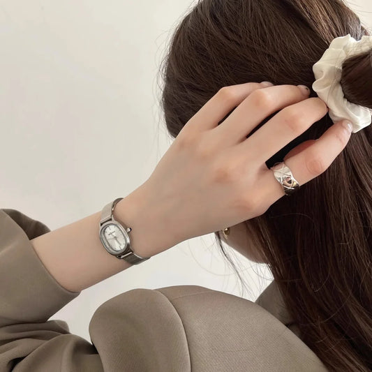 Luckacco Simple Brand Women Watch Small Oval Dial Green Ladies Wristwatches Luxury Girl Gift Watch  Relojes Para Mujer