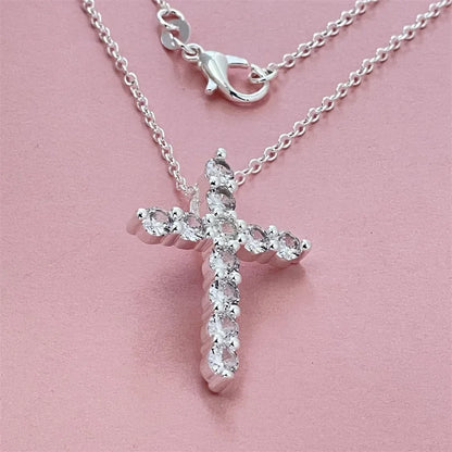 Luckacco 925 sterling silver diamond cross pendant with thin chain, versatile and fashionable